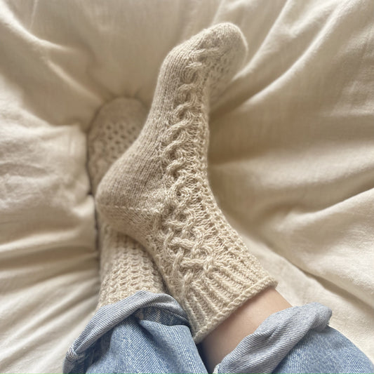 [Pattern] comogomo socks - 日本語