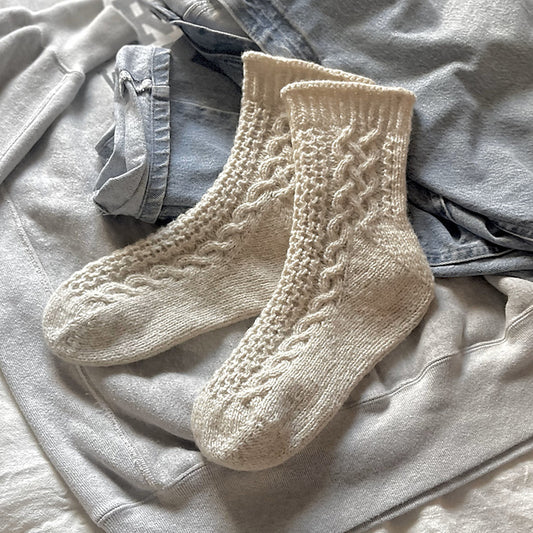 【糸+パターンセット】羊ノ糸で編むcomogomo-socks-by-woocoknits